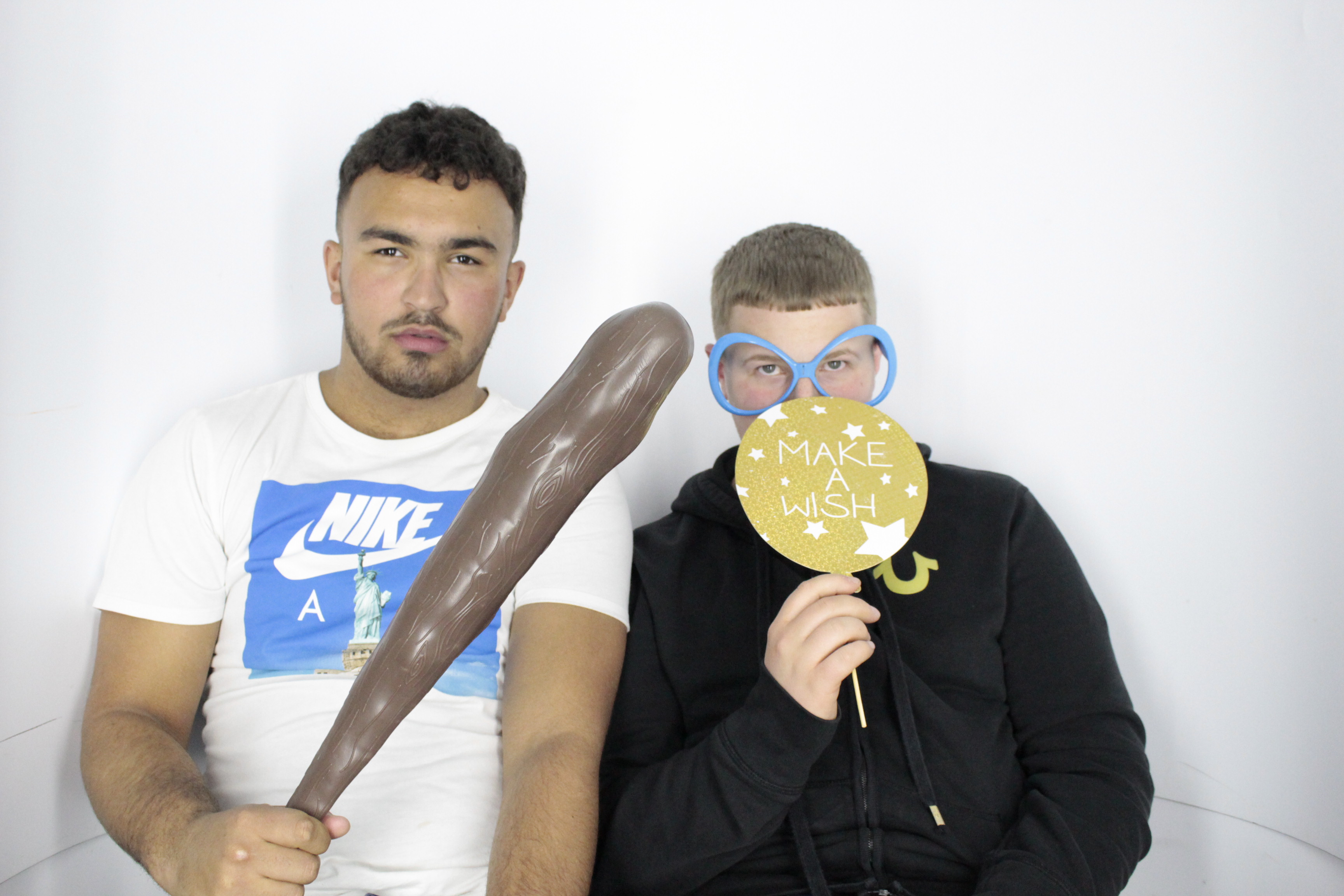 Chlöe’s 21st | View more photos from the event at gallery.myphotoboothexperience.co.uk/u/MyPhotoBoothExperienceLtd/Chlöe’s-21st